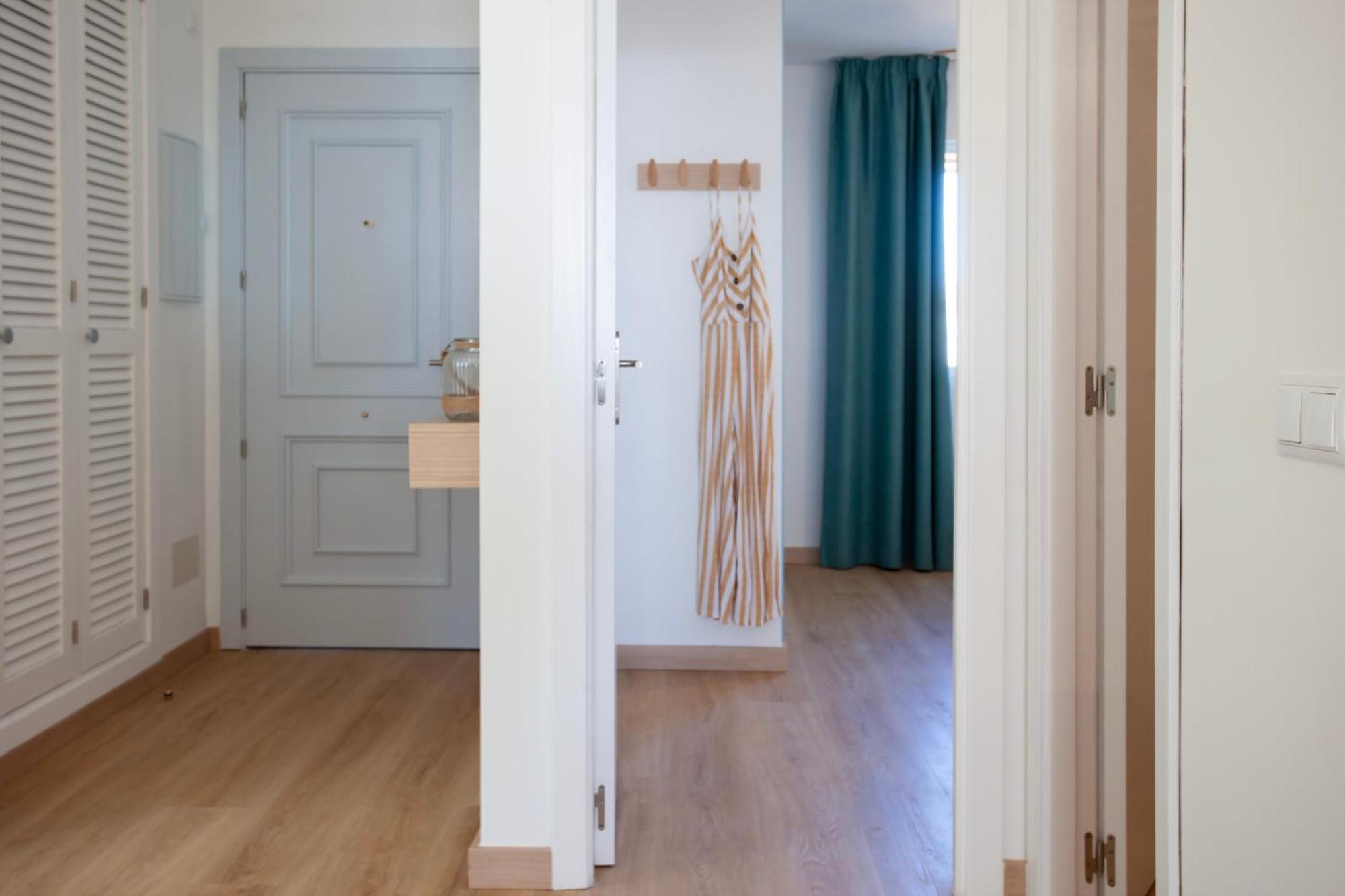 קולוניה סנט ג'ורדי Apartaments Edificio Puerto מראה חיצוני תמונה