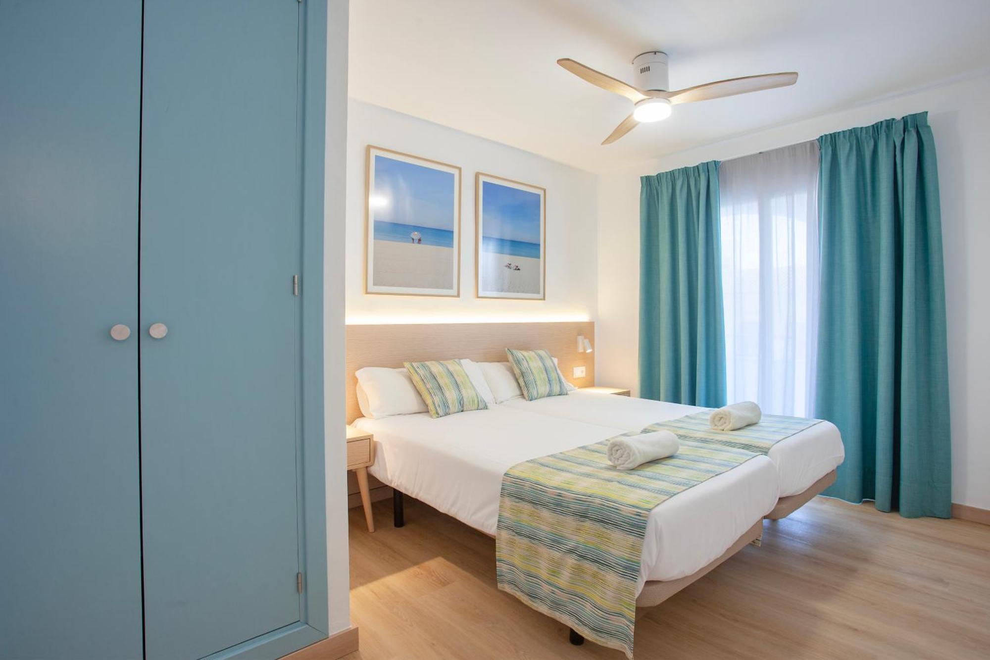 קולוניה סנט ג'ורדי Apartaments Edificio Puerto מראה חיצוני תמונה