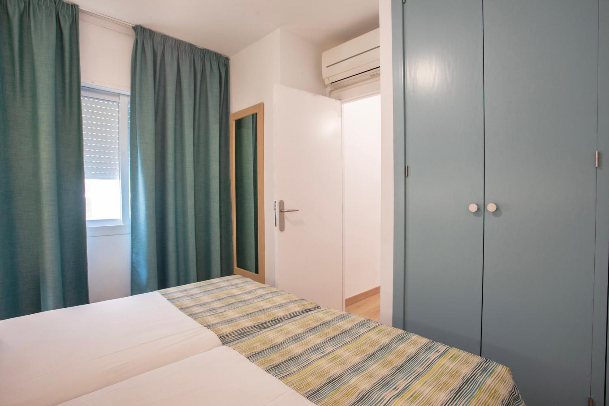 קולוניה סנט ג'ורדי Apartaments Edificio Puerto מראה חיצוני תמונה