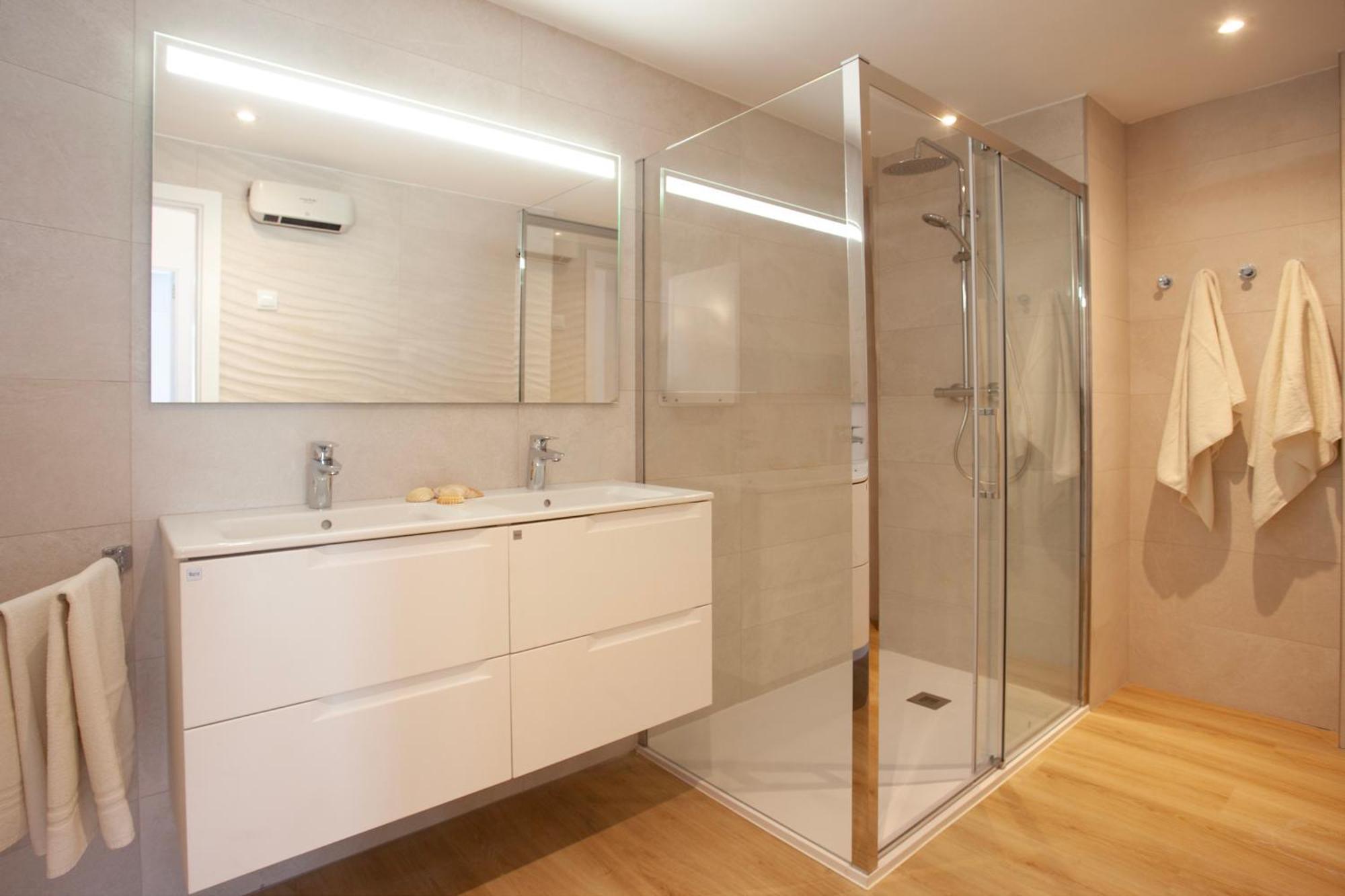 קולוניה סנט ג'ורדי Apartaments Edificio Puerto מראה חיצוני תמונה