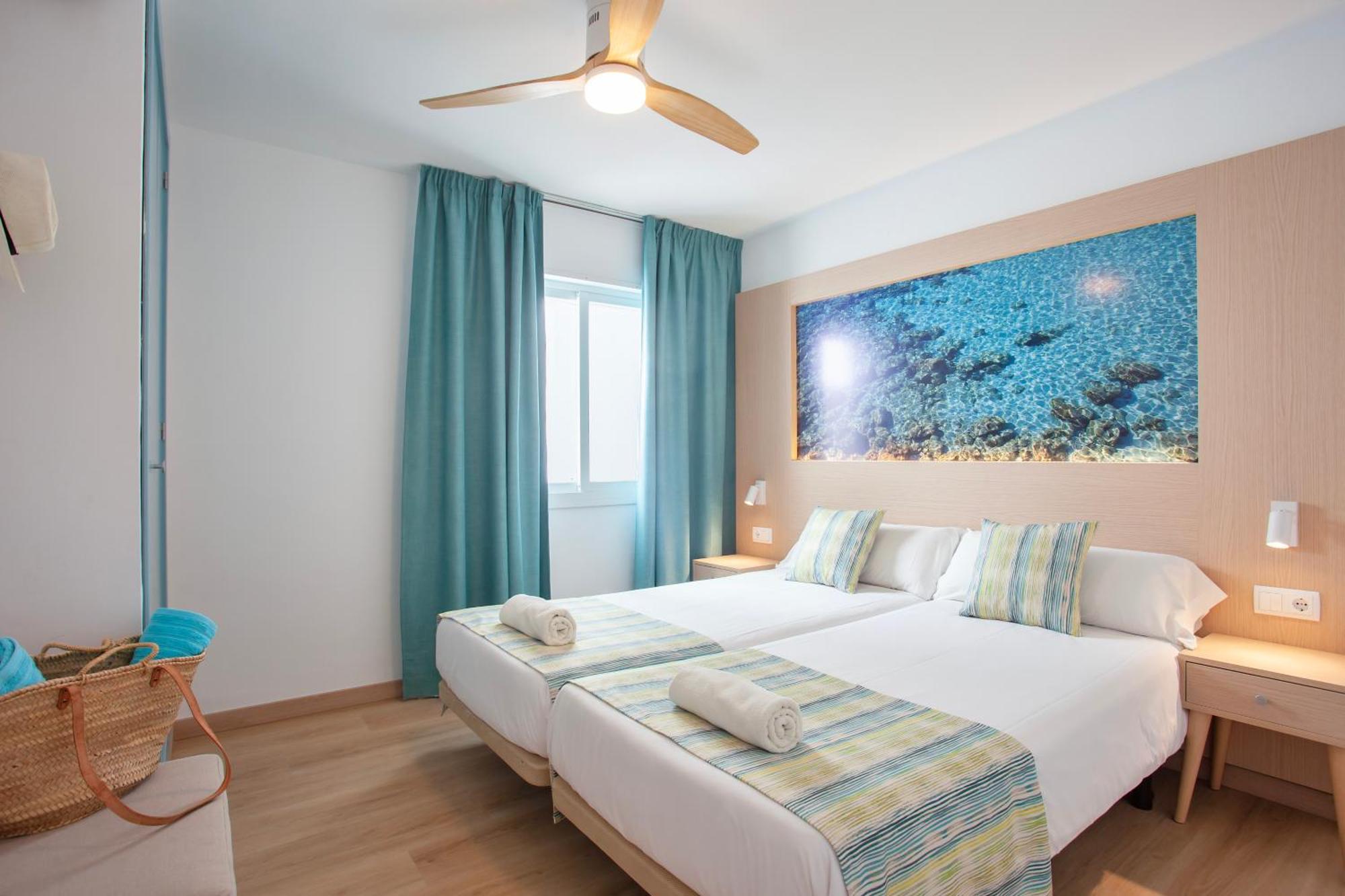 קולוניה סנט ג'ורדי Apartaments Edificio Puerto מראה חיצוני תמונה