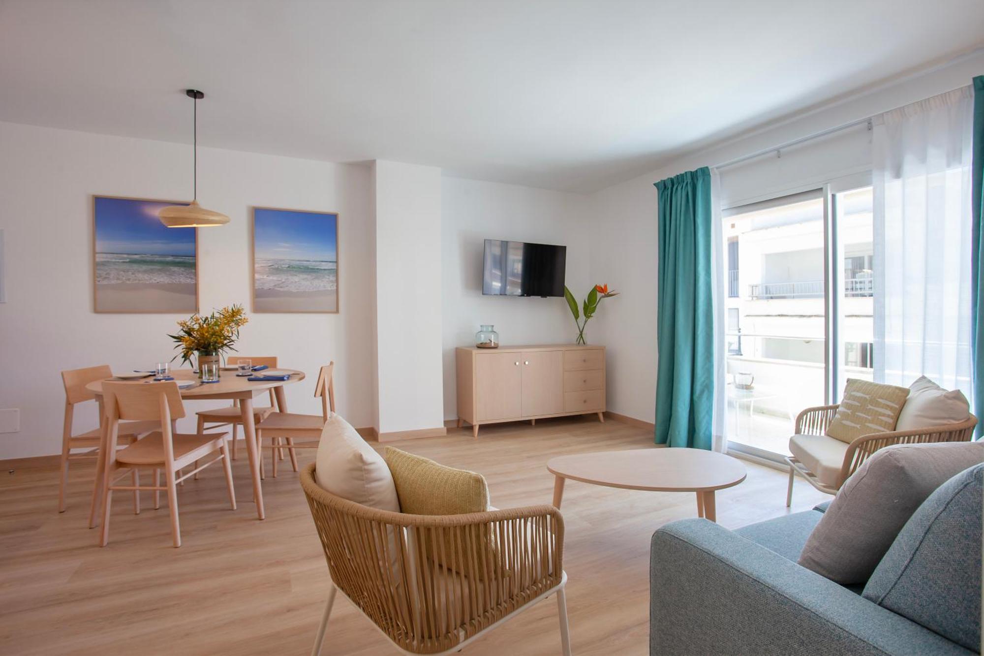 קולוניה סנט ג'ורדי Apartaments Edificio Puerto מראה חיצוני תמונה