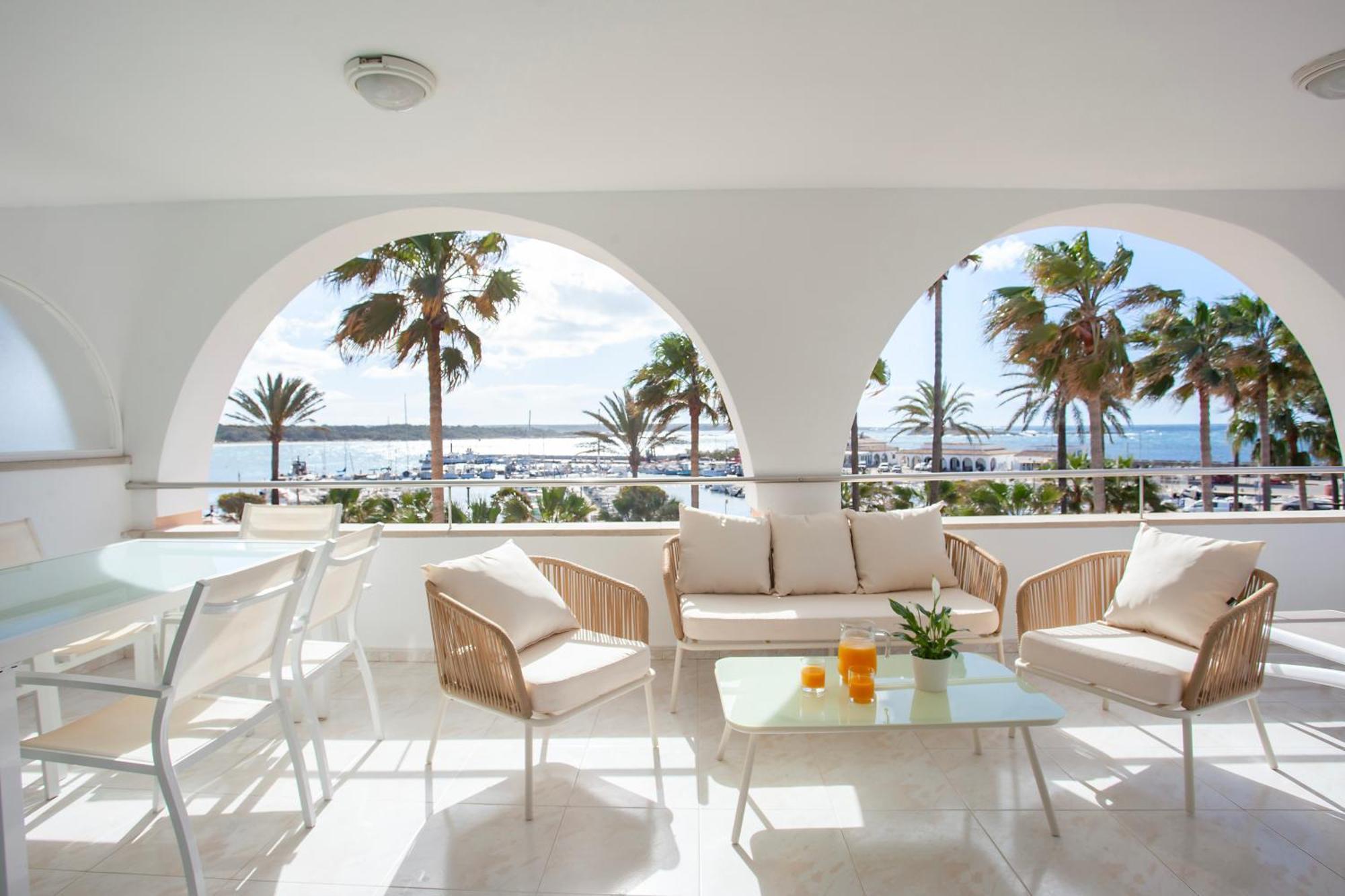קולוניה סנט ג'ורדי Apartaments Edificio Puerto מראה חיצוני תמונה